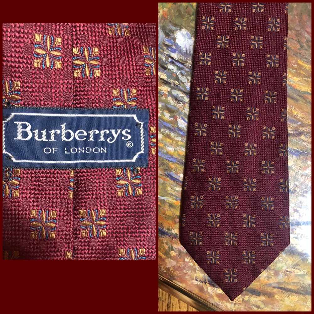 NWT-VINTAGE BURBERRY’S OF LONDON SILK WINE TIE